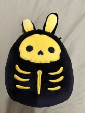 Squishmallows 8" Skeeter The Rabbit